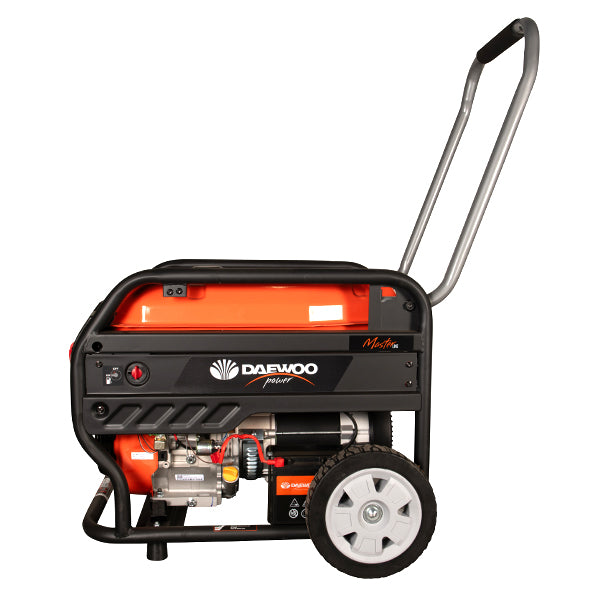 daewoo-gdax9250e-benzine-aggregaat-avr-7.5kVA